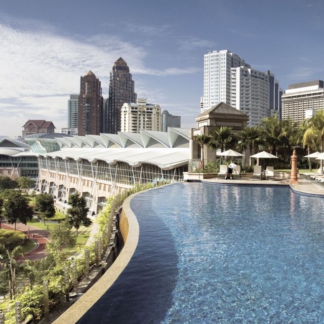 吉隆坡文華東方酒店：城市天際線和公園景觀的奢華住宿
