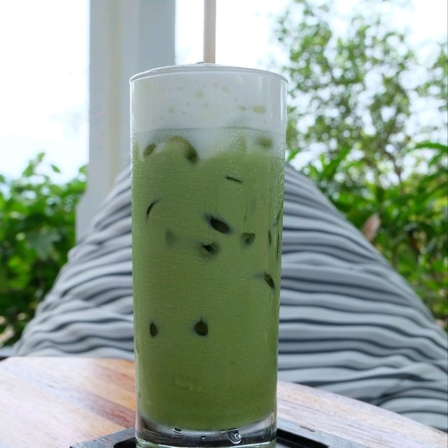 คาเฟ่สวยๆ บรรยากาศดีๆ บนเกาะกูด