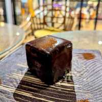 Bijan Bar & Restaurant 