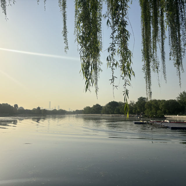 Why visiting Houhai early morning is worth it