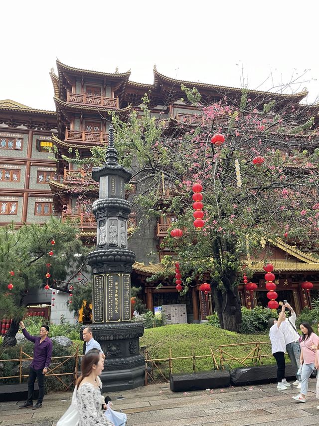 🙏 廣州大佛寺：重拾內心寧靜之所** 🏯🌅🌸