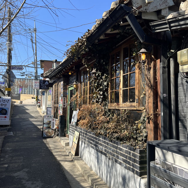 Bukchon Hanok Village🏘️
