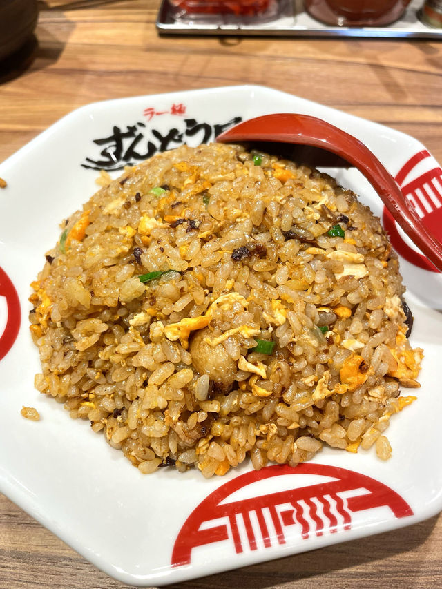 【ずんどう屋 小平天神店/東京都】姫路の濃厚豚骨が病みつき