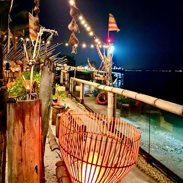 ฮีลใจ ในมุมลับ กับมุมลับไกล้บางแสน หาดวอนนภา