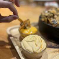 將軍澳韓式cafe 烤日本麻糬棉花糖窩夫$78