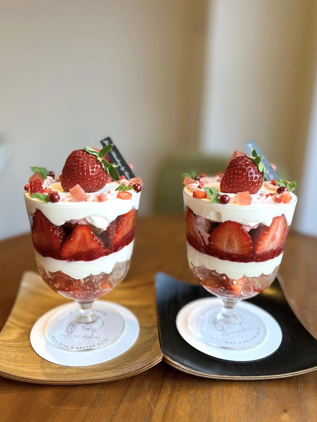 【北九州カフェ】北九州でパフェといえばここ♡グラスの中の綺麗な層が魅力的✨