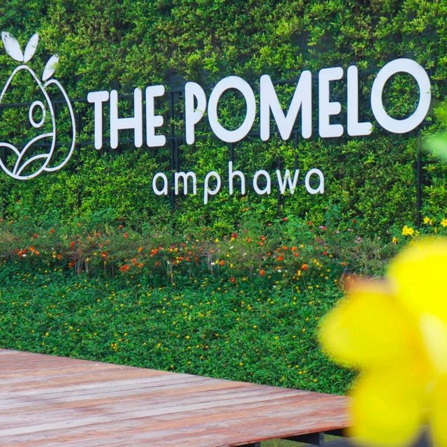 The Pomelo Cafe