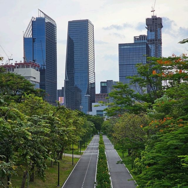 สวนเบญจกิติไปด้วยMRT