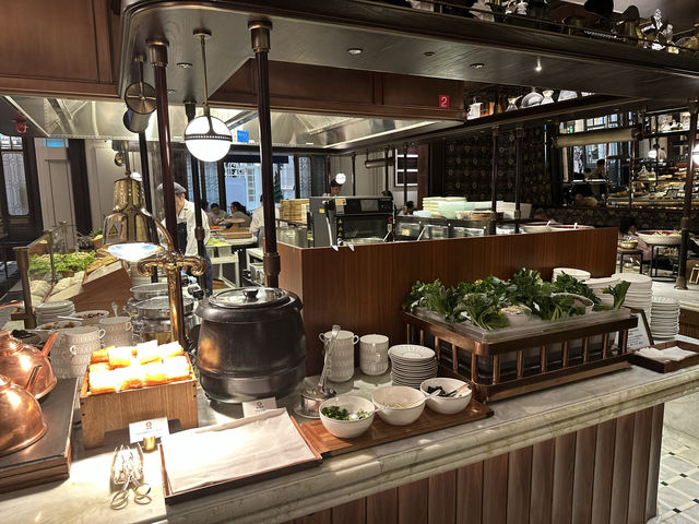 澳門🇲🇴邱吉爾餐廳：豐富多樣的早餐自助餐，用餐體驗極佳