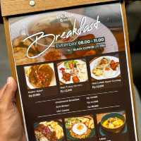 SERUMAH REUNITE CAFE | MODERN CLASSIC VINTAGE CONCEPT CAFE