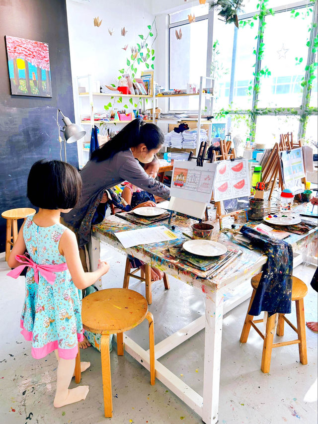 Twelve Tsuki Art and Craft Studio