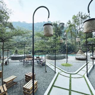 Sangiang Bedil 榴槤農場