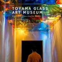ชมศิลปะแห่งแก้วที่ Toyama Glass Art Museum กัน
