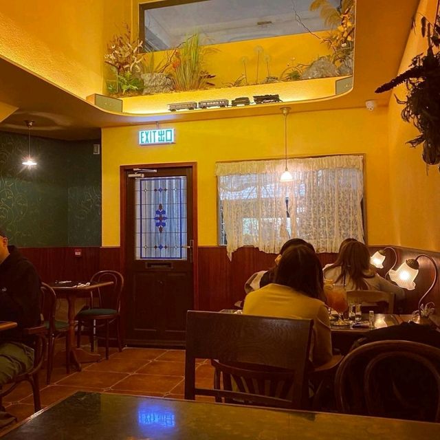 九龍城舊樓群中，別樹一幟的日式洋食屋🍮🍹