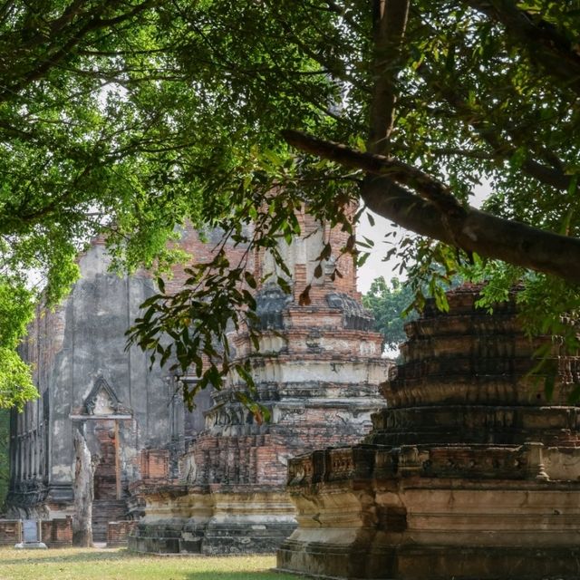 สำรวจโบราณสถานกลางกรุงอยุธยาที่สะพานบ้านดินสอ