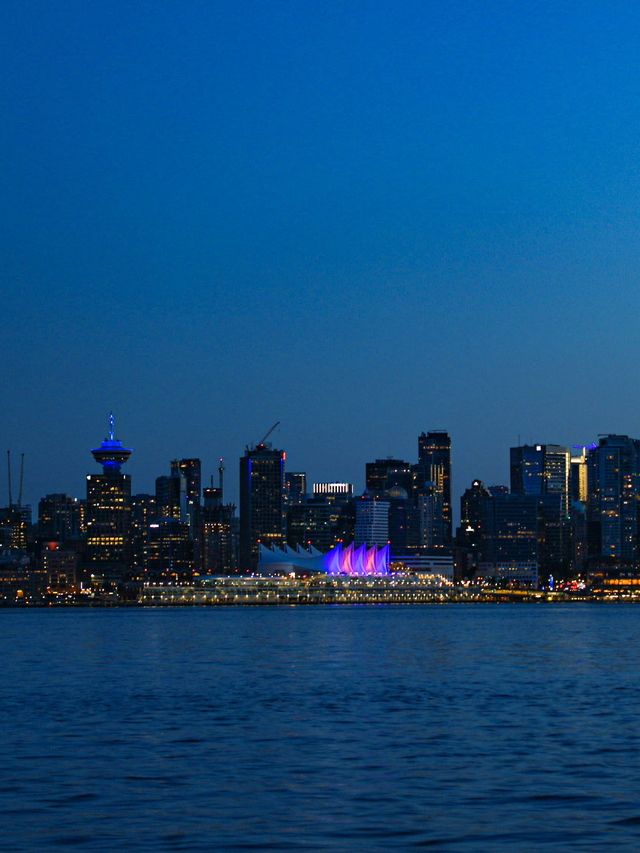 【バンクーバー🇨🇦】まったり夕暮れ時&夜景を楽しもう🧡