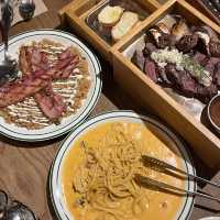 스테이크를 썰고 싶은 날에는😋