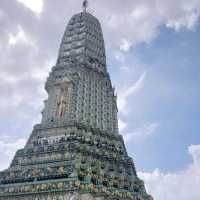วัดที่สร้างตามธรรมเนียมประเพณีโบราณ
