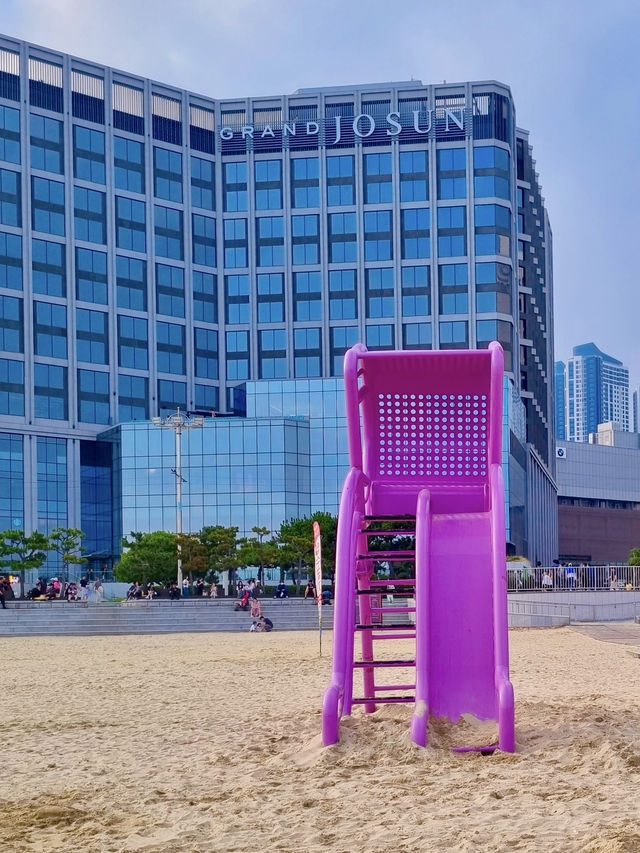 해운대 앞바다에서 