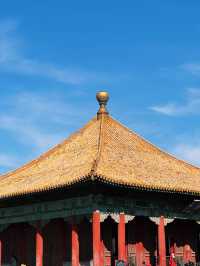Forbidden City's beauty in autumn