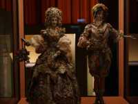 【イタリア・ミラノ】映画監督ウェス・アンダーソン監修の特別展　プラダ財団美術館
