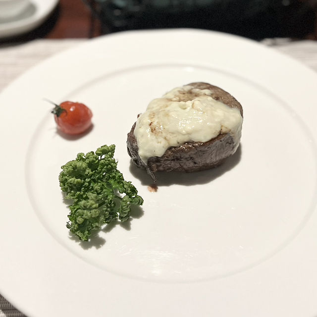 【沖縄 うるま市】ボリューム満点のステーキハウス🐮