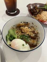 방콕 카오산로드 맛집 - 아시안 푸드🥢