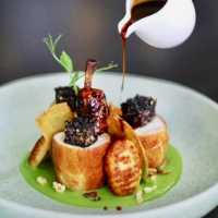 The Pig & Palm