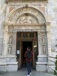 Timeless Elegance: Exploring the History and Beauty of Como Cathedral