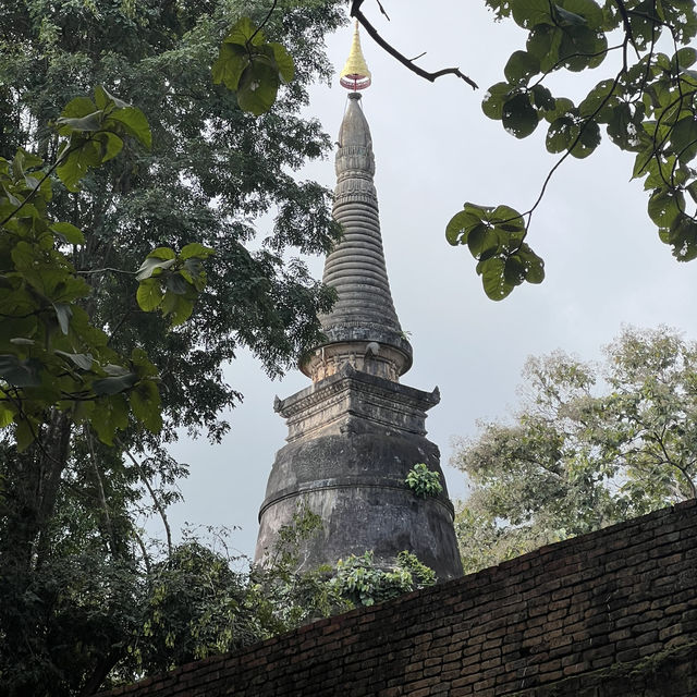 วัดอุโมงค์ (สวนพุทธธรรม) • เชียงใหม่