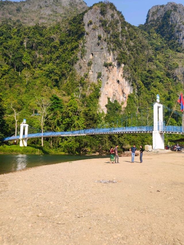 ล่องห่วงยาง ที่แม่น้ำ วังเวียง Nam Song River 