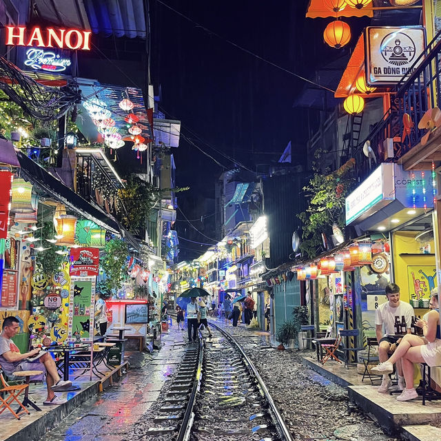 Hanoi Delights: Sights, Bites, and Nights