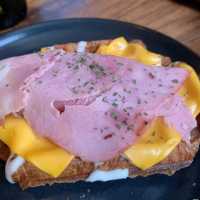 great coffee and food