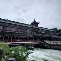 สายน้ำสุดโรแมนติก @ South Bridge (南桥) Dujiangyan