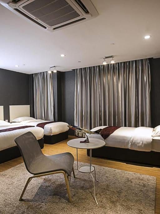 Sri Langit Hotel KLIA, KLIA 2 & F1 Room Tour