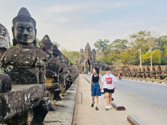 จุดลับชมพระอาทิตย์ตกดินที่นครวัด Sunset 🌅 