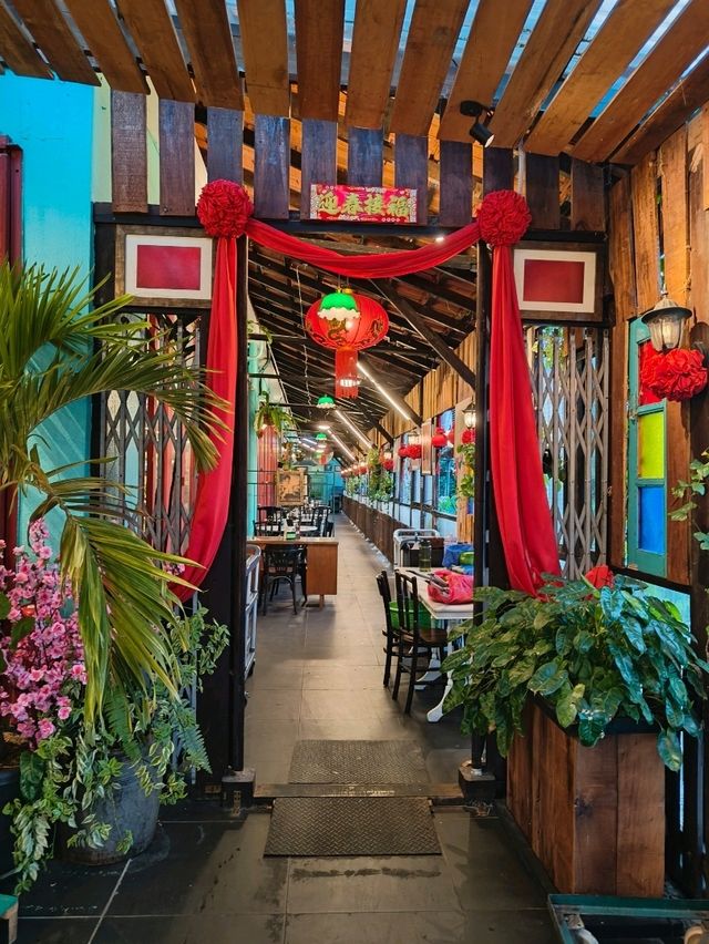 Authentic Chinese-Nyonya Cuisine in a Stunning Setting