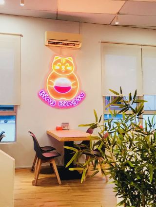 馬來西亞｜新山必吃甜點！Bing Bingsu Café不只刨冰，鬆餅也超犯規！🍨🧇