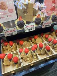 【京都🇯🇵】錦市場で食べ歩き🍡