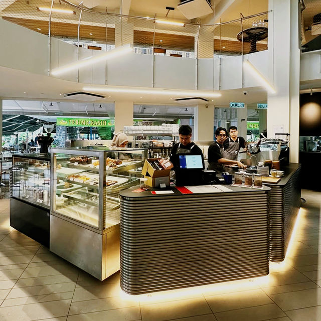 Energized Moments at Amp Cafe