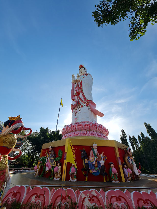 Wat Saman Rattanaram วัดสมานรัตนาราม