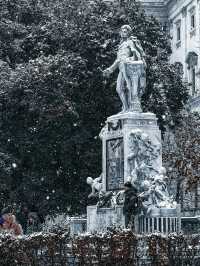 From Klimt to Christmas Lights: Vienna’s Winter Charm in 72 Hours