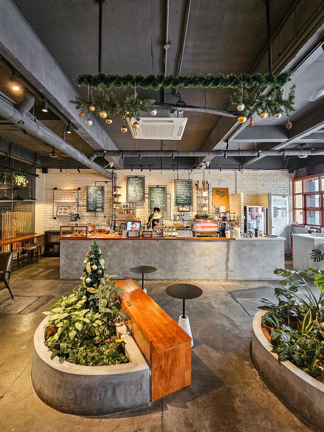 ☕ Backlane Coffee – A Hidden Gem in Jonker Street, Melaka