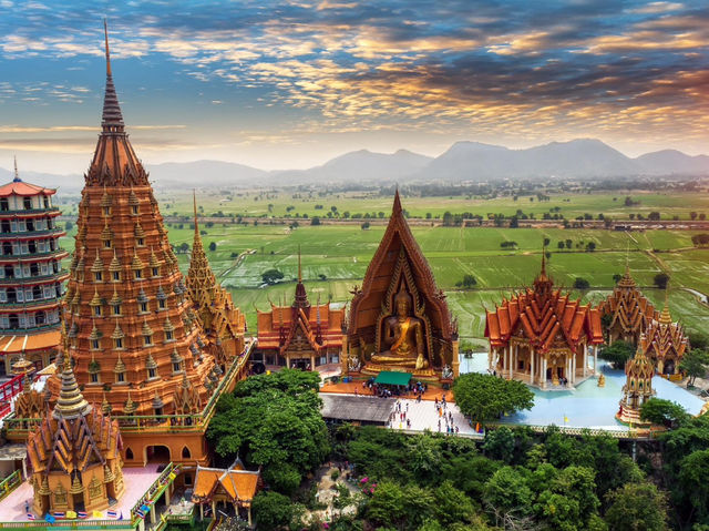 🌿 Kanchanaburi Unlocked: A Weekend of Waterfalls, History & River Adventures!