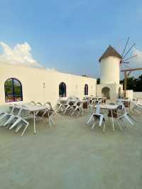 De Sands Santorini – A Taste of Greece in Batam