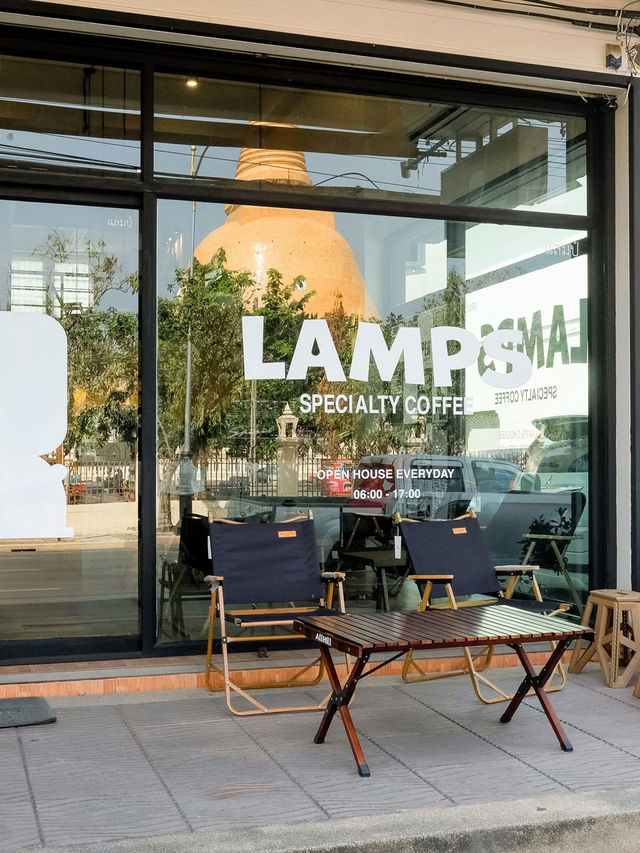 📍 Lamps specialty coffee 🏕️☕️🪔
