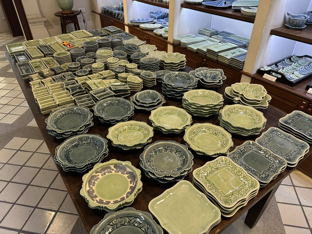 【バーンセラドン | BAAN CELADON】静けさと翡翠色の器に出会える、チェンマイの隠れた名所。