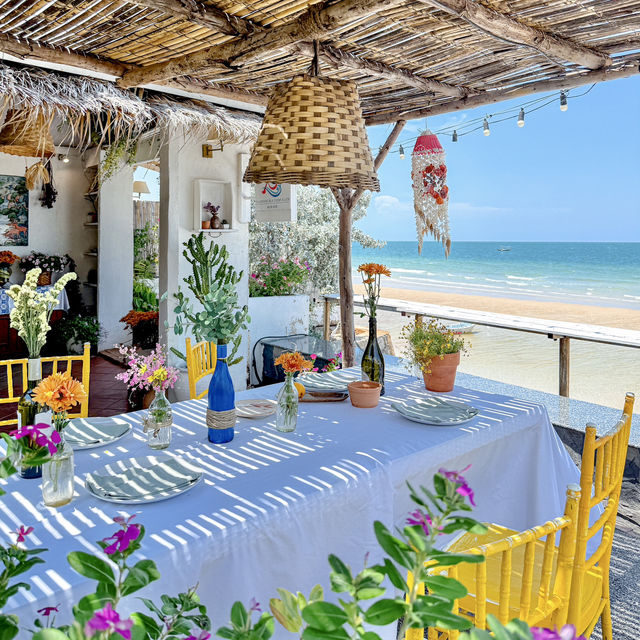 Chaplu Cafe and Restaurant 🌺🌴