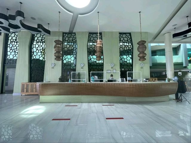Crest Resort & Pool Villas ภูเก็ต