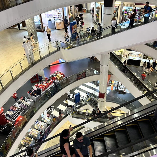 曼谷必逛商場💕Terminal21